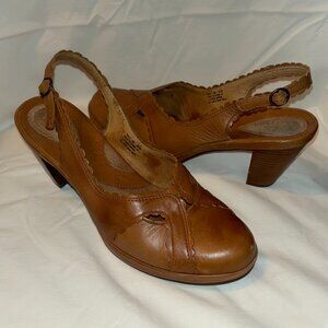 Clarks Artisan Sling Back Heels
